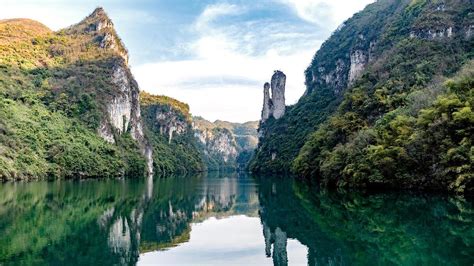 沿河有哪些風景地區?從歷史人文到自然美景，探索沿河風景線的無限魅力。